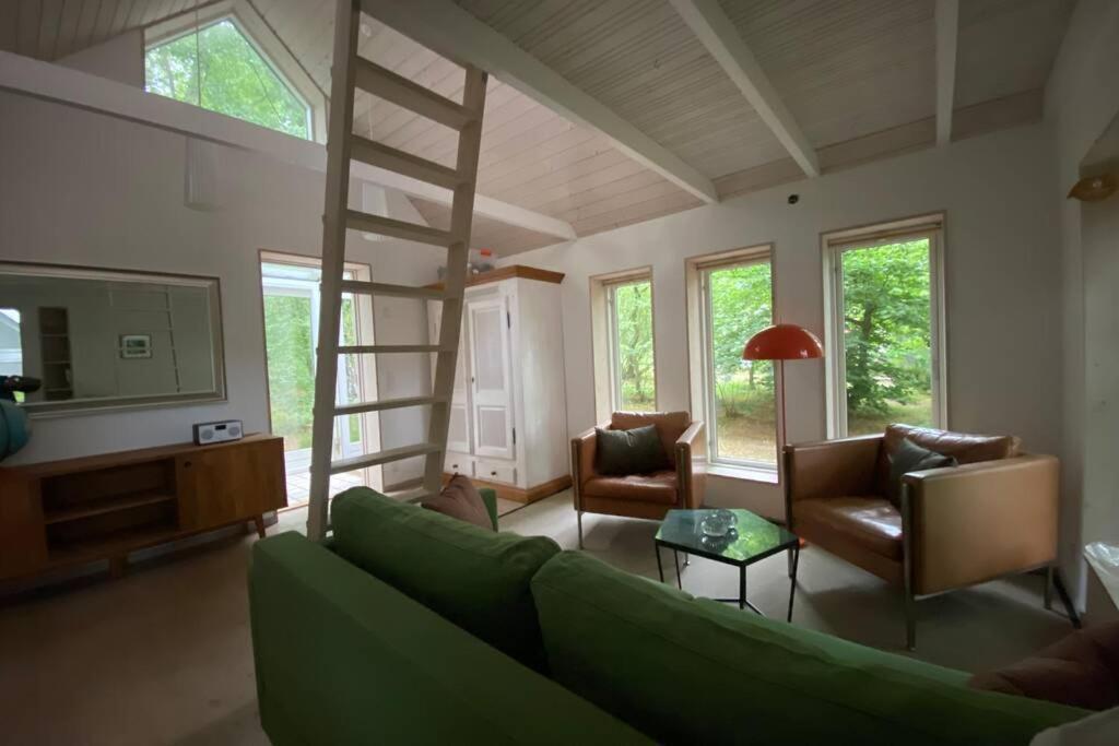 Oak Cottage Near Ronne & Beach Exterior foto