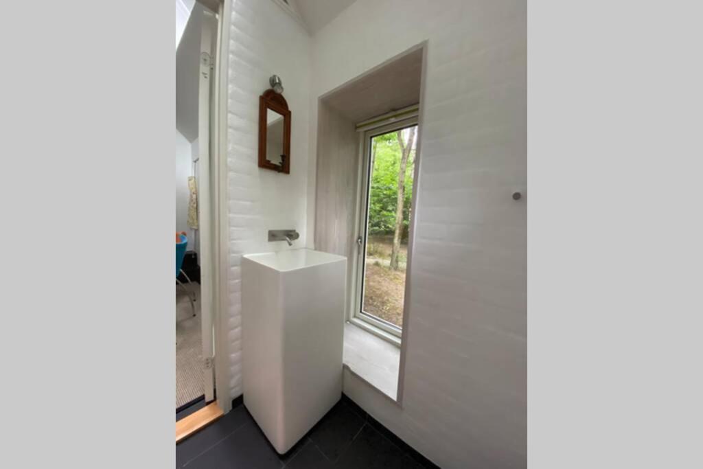 Oak Cottage Near Ronne & Beach Exterior foto